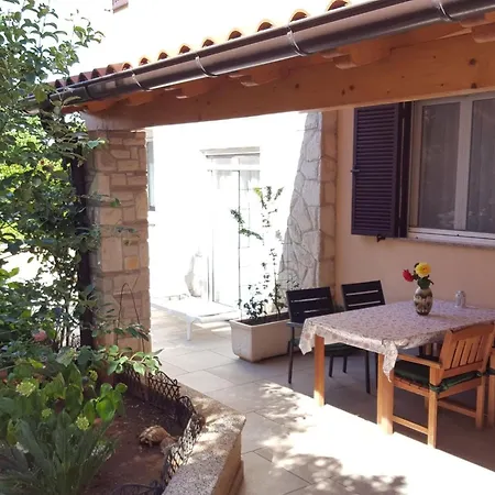 Ginkgo 4 By Interhome Apartman *