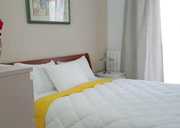 Ginkgo 4 By Interhome